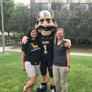 Meet your Posher, Riely